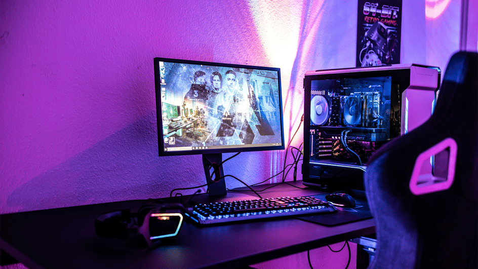  An image of a gaming computer that's using royalty free music for gamers.